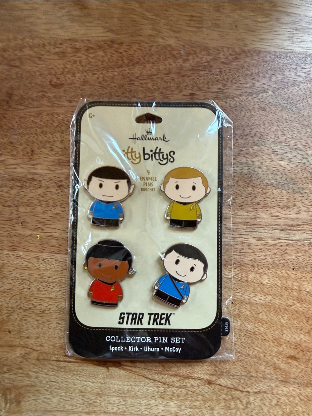 Hallmark Itty Bittys 4 Enamel Pins Star Trek Collector Set Kirk Spock NWT